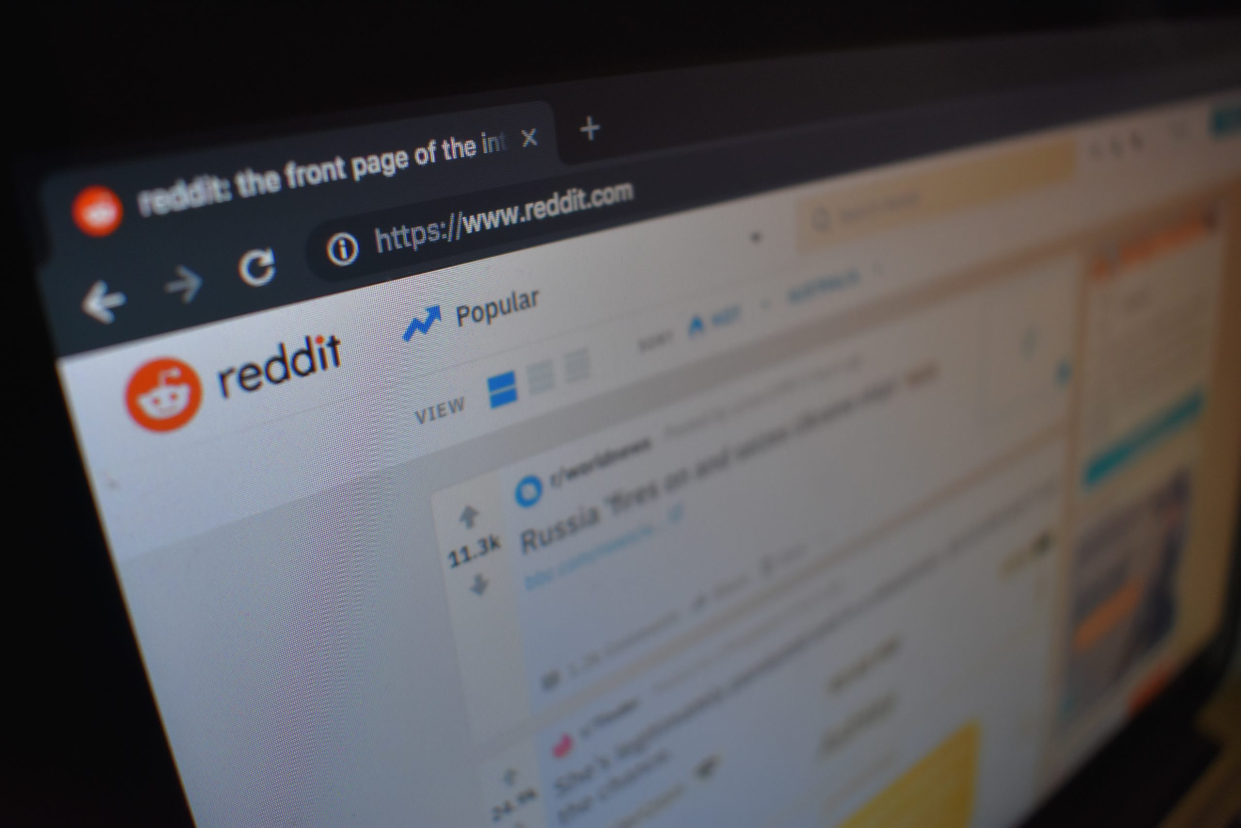 Hackers are defacing Reddit with pro-Trump messages